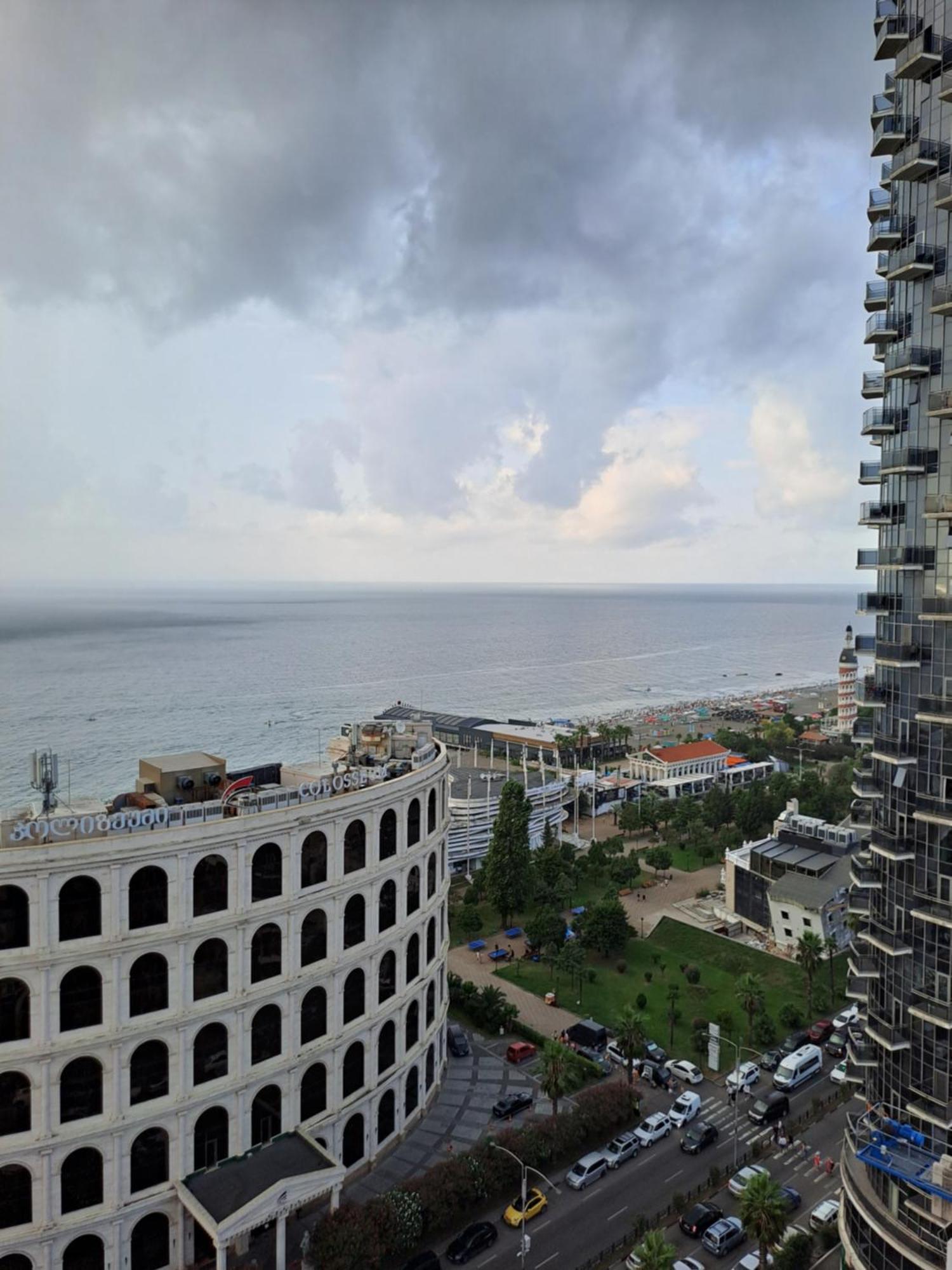 Ferienwohnung Welcome Orbi Batumi Sea View Exterior foto